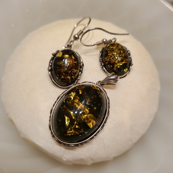 COPY - Dark green amber in 925 silver pendant and earring - Picture 5 of 5